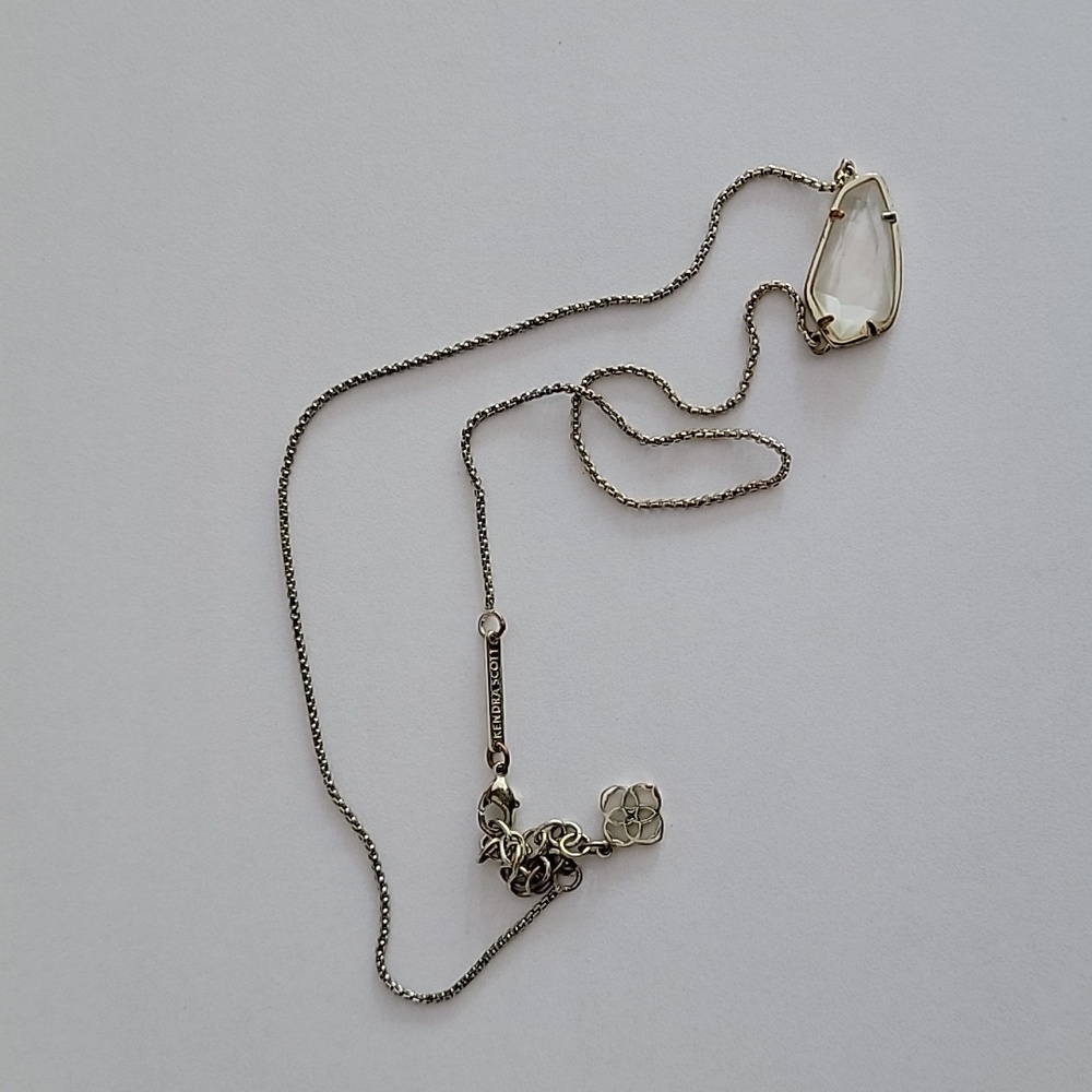 Kendra Scott Cami necklace